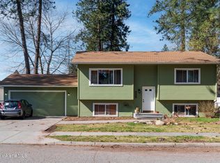 3945 N Trevino Dr, Coeur D Alene, ID 83815