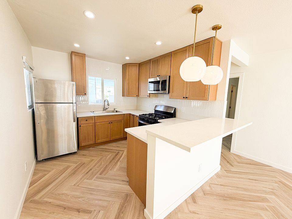 1st image of 1220 Cedar Ave #1226-1/2