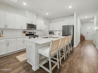 31 Penny Ln, Neptune, NJ 07753