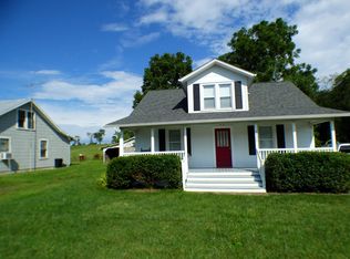 2466 Austinville Rd, Max Meadows, VA 24312