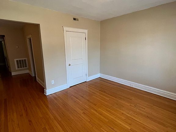 4th image of 3527 Osage St