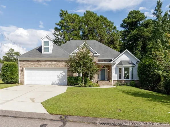 1876 Spiralwood Dr, Fayetteville, NC 28304