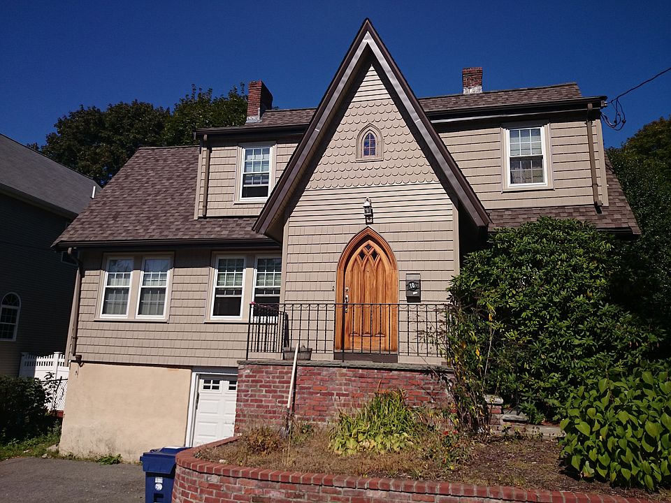 2nd image of 10 Hardwick St