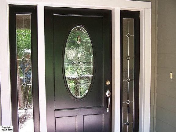 5th image of 22445 Robin Hood Dr