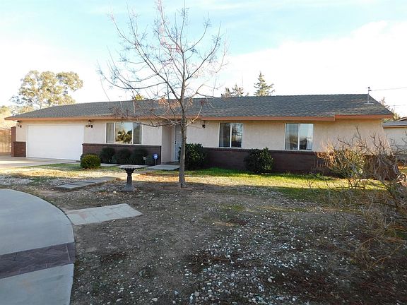 3rd image of 10417 Cottonwood Ave