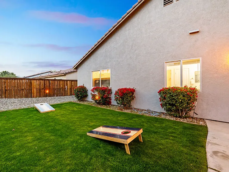 83437 Agua Blanca St — Photo 8