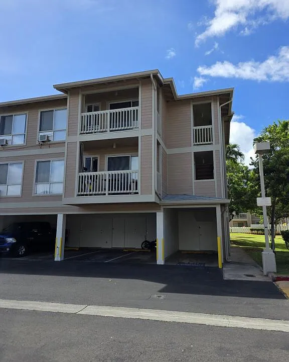 91-1207 Kaneana St #6J