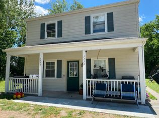 1117 Yuma St #1, Manhattan, KS 66502