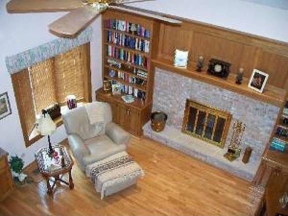 3rd image of 621 Misty Creek Dr