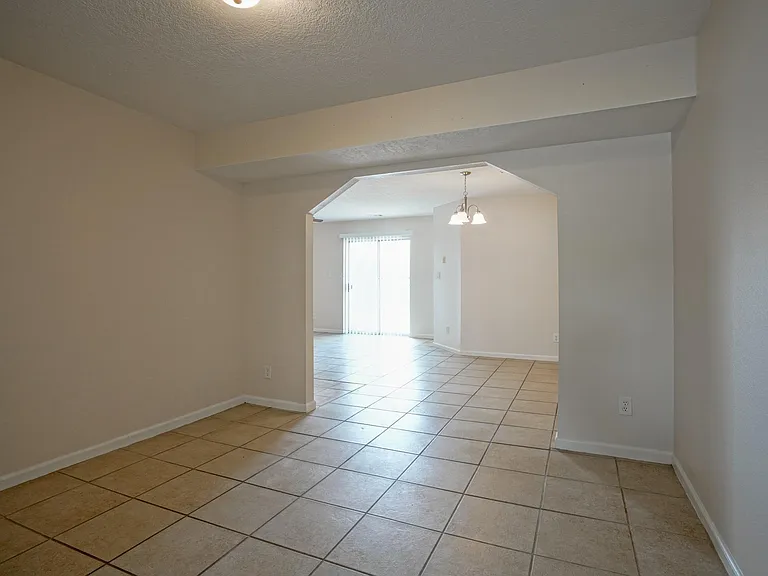 5004 Plateau Ln NW — Photo 6