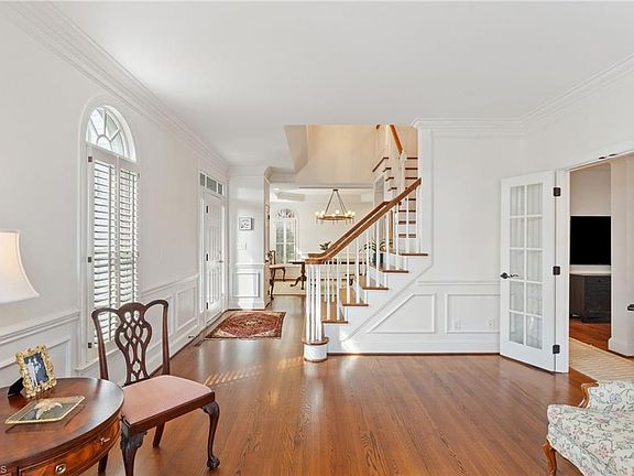 4th image of 3525 Old Pfafftown Rd