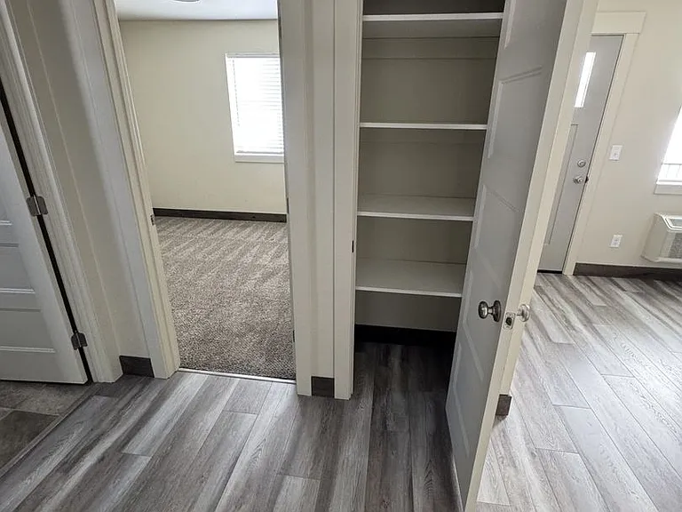173 Jewel Basin Ct — Photo 7