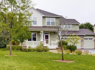 1001 Creekwood Dr N, Champlin, MN 55316