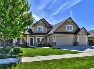 622 N Quincannon Way, Star, ID 83669
