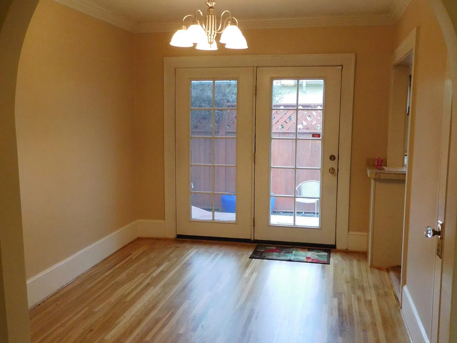 3 bed, 1828 sqft, $3,100 — Photo 3
