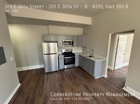 205 E 30th St
