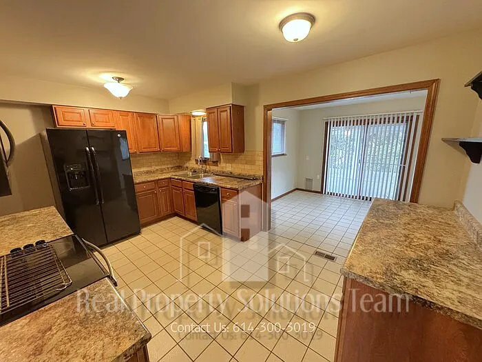 5880 Saranac Dr — Photo 9