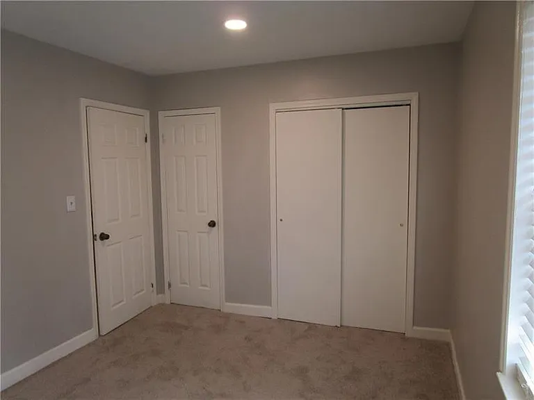 1235 Riverside Dr #F6 — Photo 21