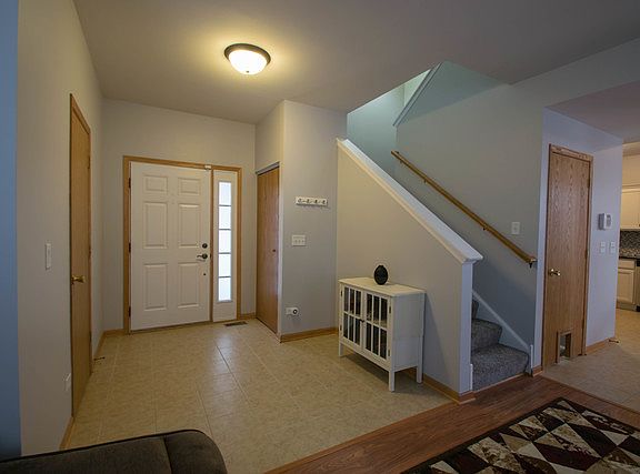 4th image of 3015 W Nantucket Dr