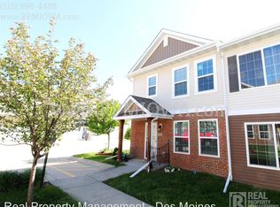 9055 Coneflower Dr UNIT 114, West Des Moines, IA 50266