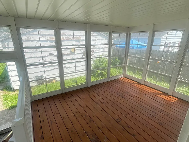 Sunroom/back porch
