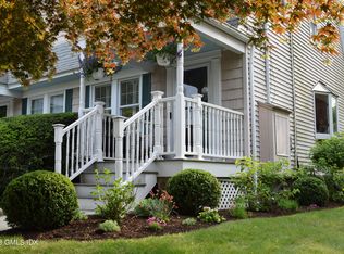 98 Prospect St #98, Greenwich, CT 06830