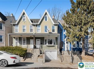 905 Bushkill St, Easton, PA 18042