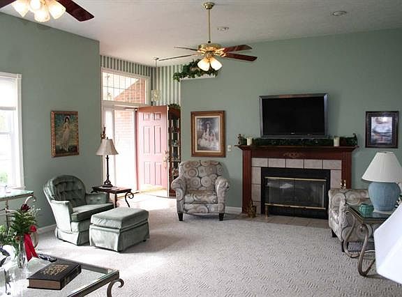 4th image of 1176 Alisa Dr