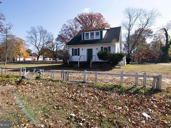 2nd image of 542 Williamstown Rd