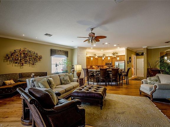 4th image of 13868 Sorano Ct