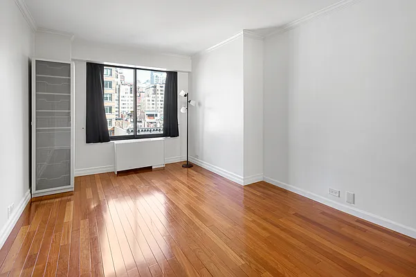 Rented by Level Group | media 23