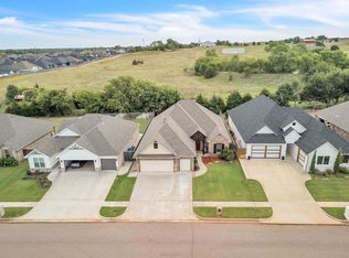 3715 Timberbrook Dr, Norman, OK 73069