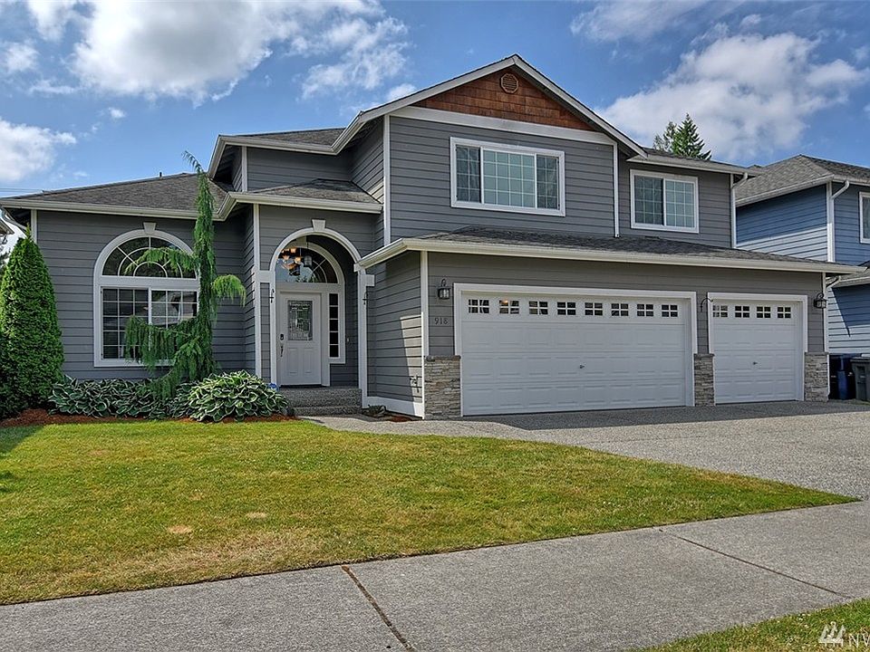 1st image of 918 Hughes Ln