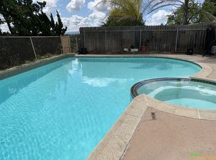 842 El Caminito Rd, Fallbrook, CA 92028