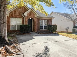 2776 Southwood Ln, Bessemer, AL 35022