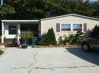 2 Bayberry Ln, Williamstown, NJ 08094