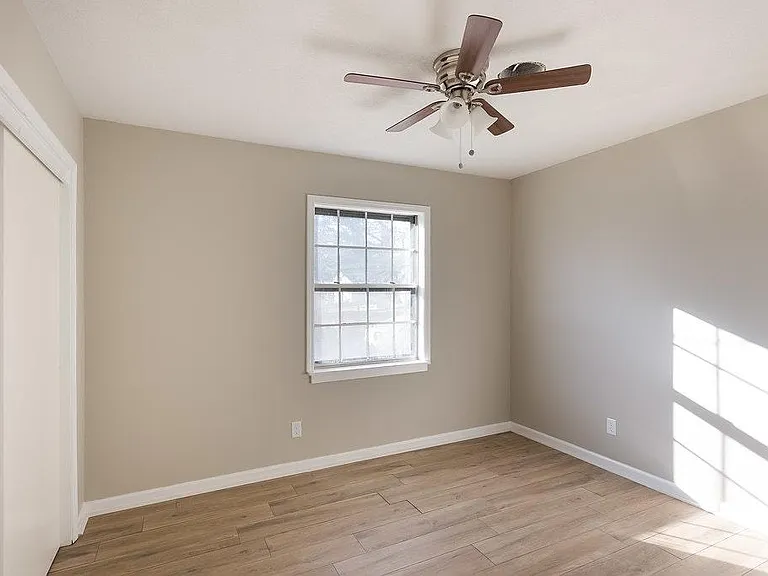 2400 W 45th Ave — Photo 14