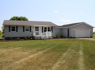 1136 N M 52, Webberville, MI 48892
