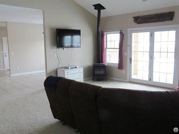 5th image of 3618 Tam O Shanter Dr