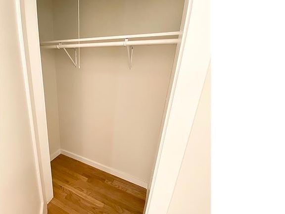 4th image of 711 Leavenworth St #45