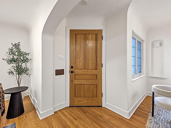 3rd image of 1210 Holly Street