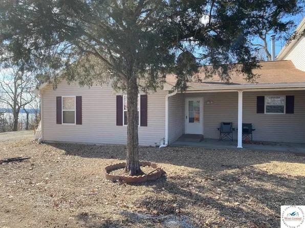 29726 Onlooker Ln, Warsaw, MO 65355