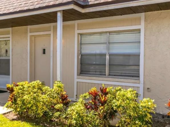 694 Green Valley Rd APT D4
