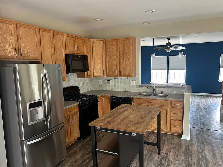 221 Woodstream Blvd — Photo 16