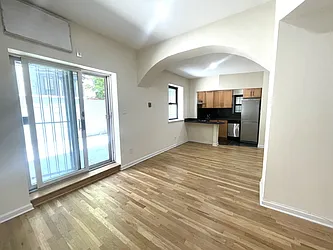 Rented by Coldwell Banker Warburg