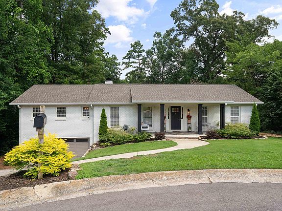 2nd image of 1300 Panorama Dr