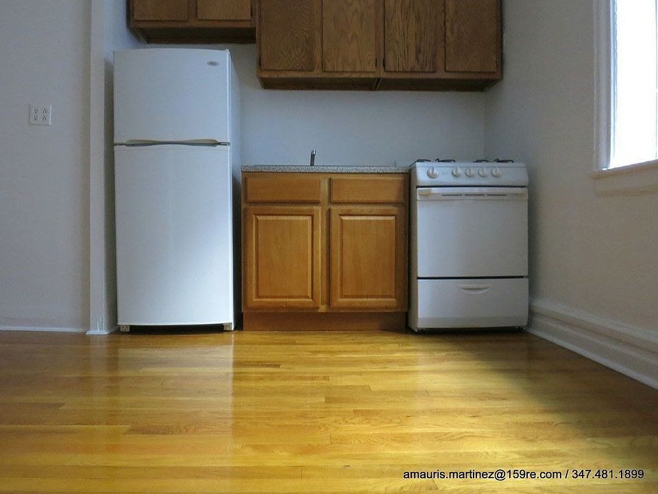 1st image of 229 Seaman Ave APT A4