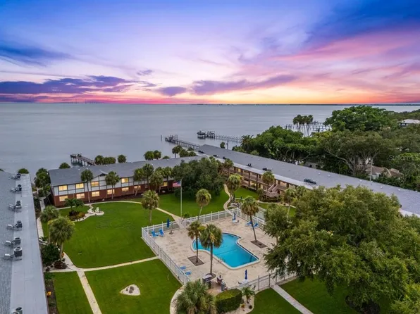 650 PINELLAS POINT DRIVE S #122, ST PETERSBURG, FL 33705