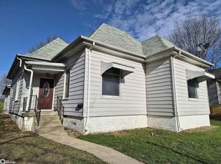 439 N 1st St, Oskaloosa, IA