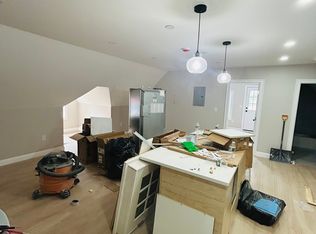 9 Dennison St SUITE 3, Roxbury, MA 02119